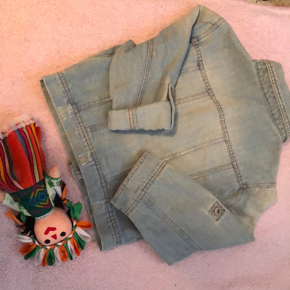 Jean Ripped Jacket - Picture 4 of 4